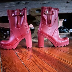 Red Hunter Booties Size 9